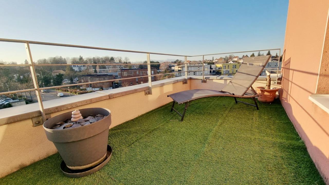 Le Smart - Parking - Terrasse - Wifi - Mulhouse - Relax Bnb Pfastatt Exterior photo