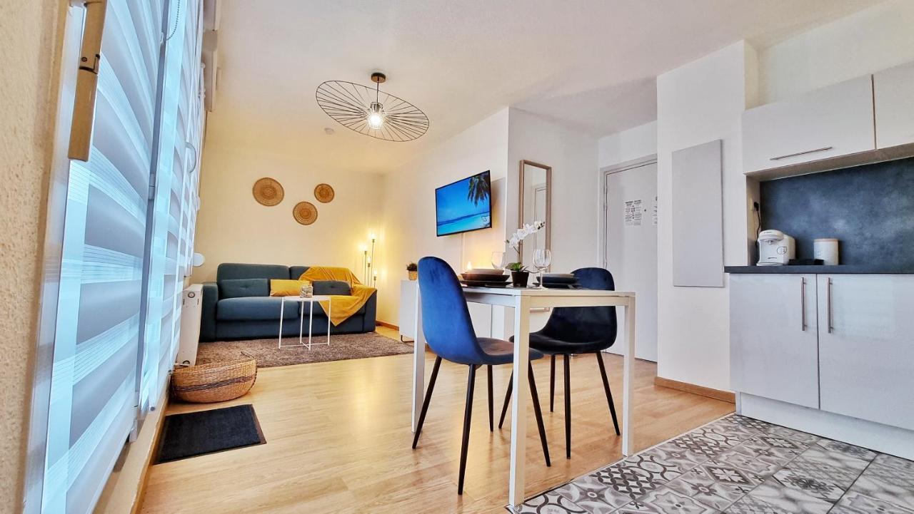 Le Smart - Parking - Terrasse - Wifi - Mulhouse - Relax Bnb Pfastatt Exterior photo