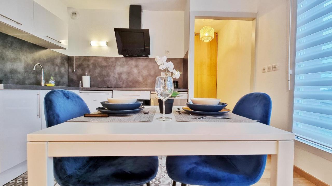 Le Smart - Parking - Terrasse - Wifi - Mulhouse - Relax Bnb Pfastatt Exterior photo